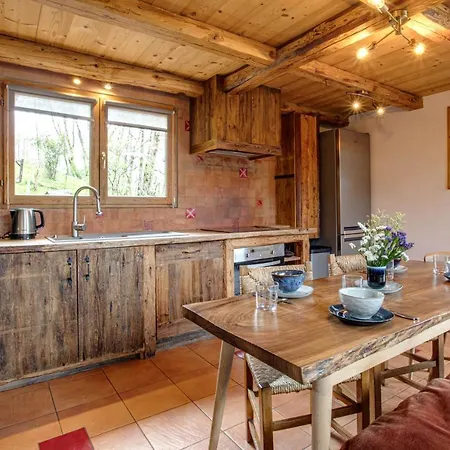 Chalet, Charme Et Authenticite Hotel Abondance