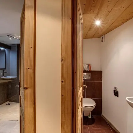 Chalet, Charme Et Authenticite 4*